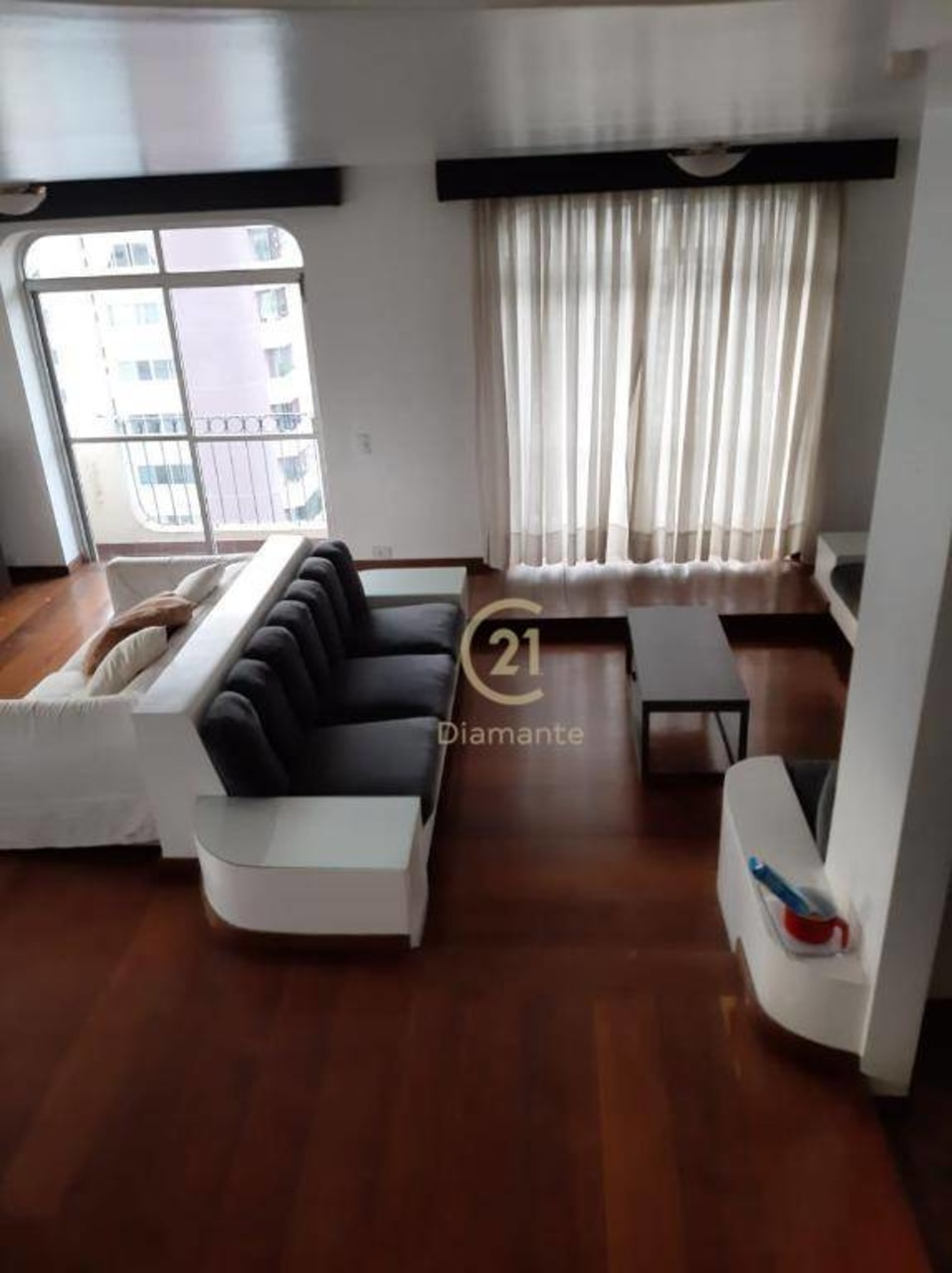 Apartamento com 4 quartos para alugar, 390m² em Itaim Bibi, São Paulo, SP
