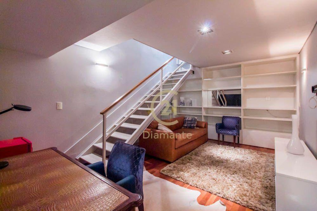 Casa com 3 quartos à venda, 133m² em Rua Doutor Renato Paes de Barros, Itaim Bibi, São Paulo, SP