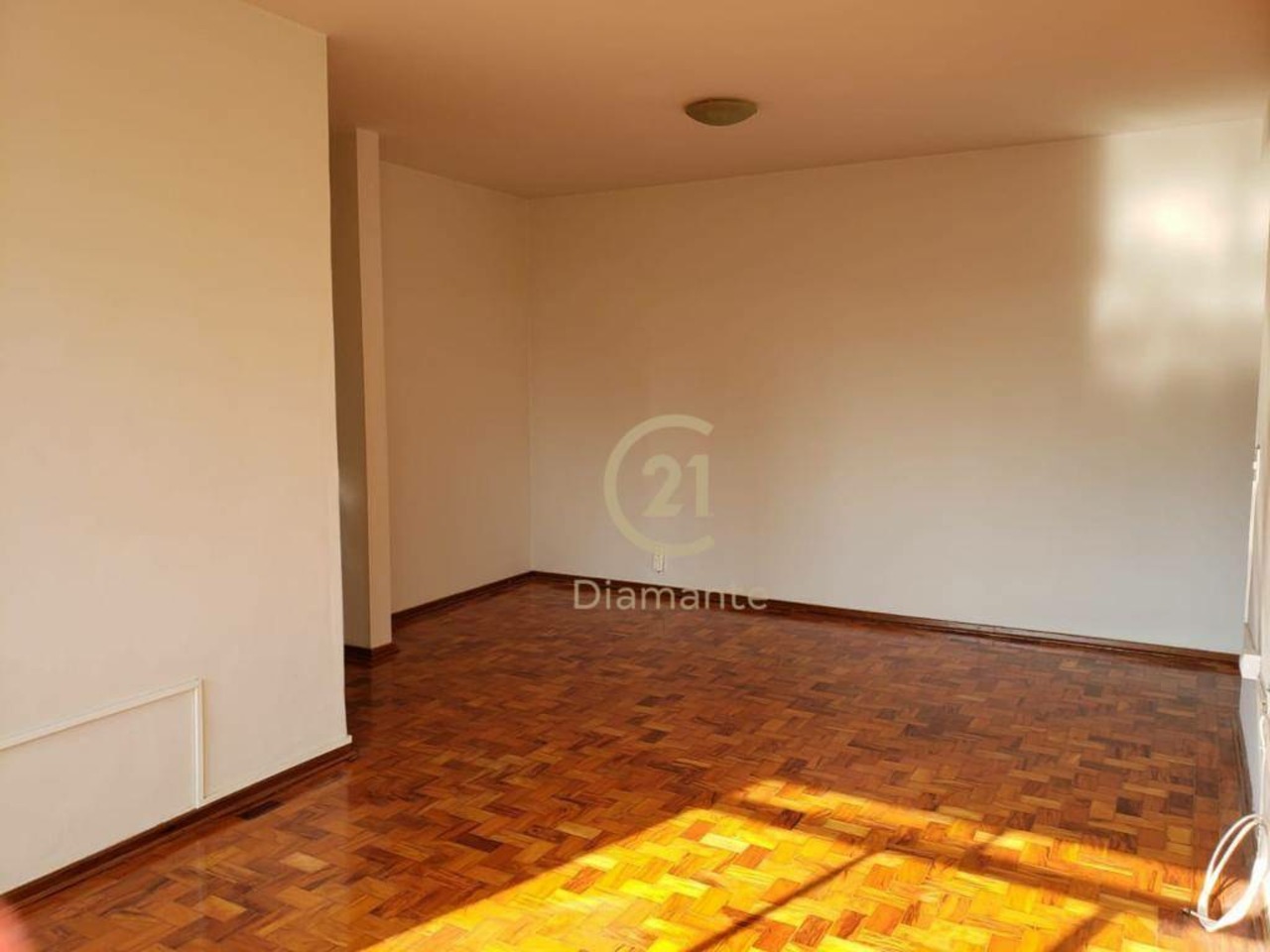 Apartamento com 2 quartos à venda, 80m² em Avenida Campos Salles 890, Paraíso, São Paulo, SP