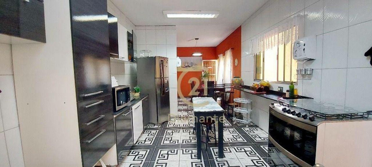 Casa com 4 quartos à venda, 276m² em Rua Giuseppe Tartini, Jardim São Bernardo, Sao Paulo, SP
