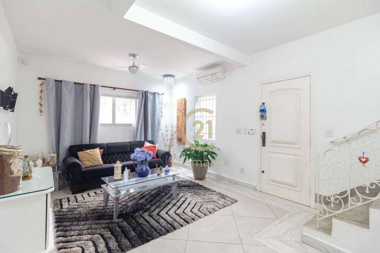 Casa com 3 quartos à venda, 125m² em Rua Bernardino de Campos, Campo Belo, São Paulo, SP