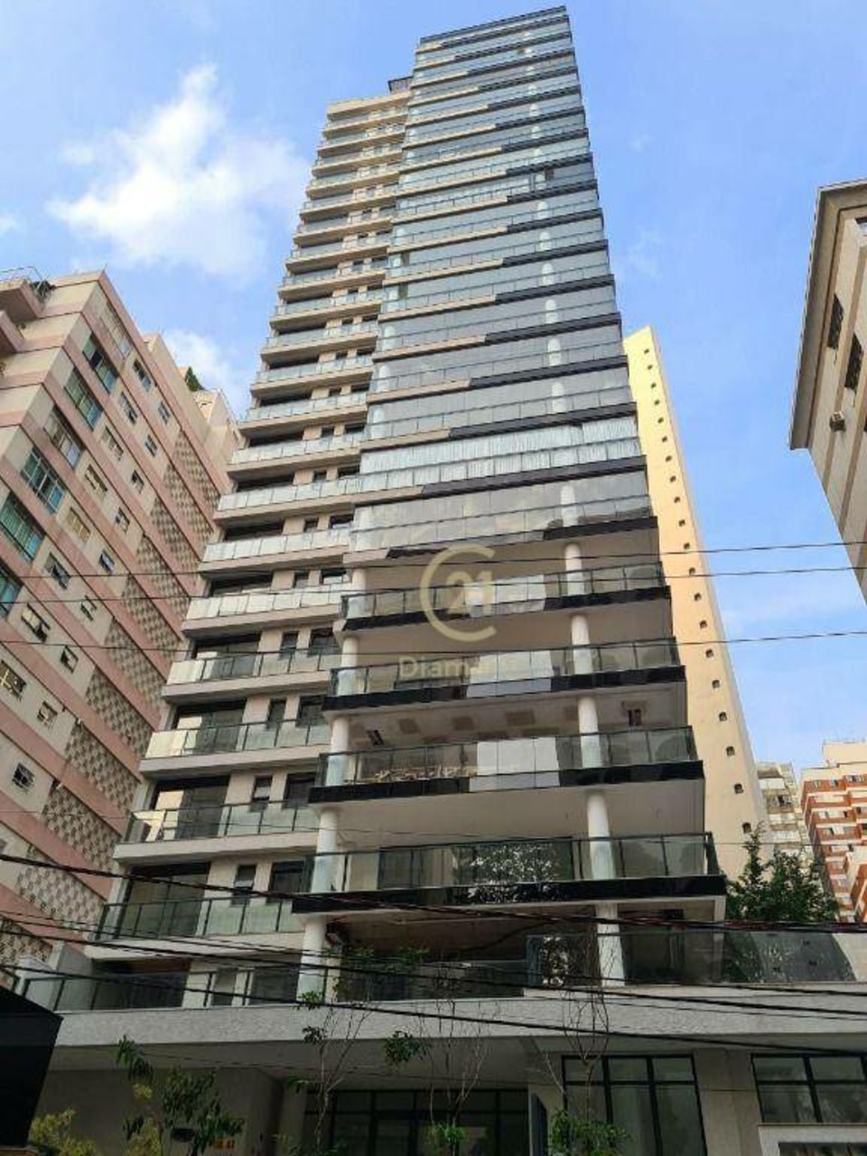 Apartamento com 3 quartos à venda, 205m² em Rua José Maria Lisboa, Jardim Paulista, São Paulo, SP