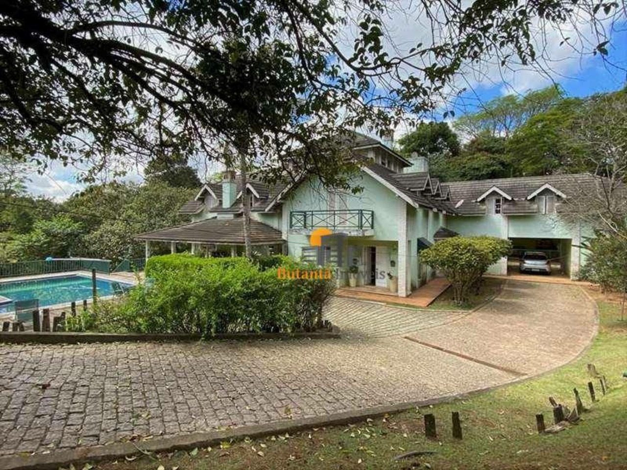 Casa de Condomínio com 4 quartos à venda, 562m² em Pousada dos Bandeirantes, Carapicuíba, SP