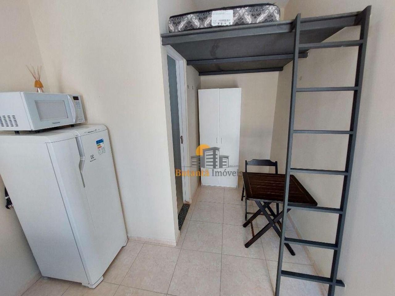 Apartamento com 1 quartos para alugar, 15m² em Avenida Ministro Laudo Ferreira de Camargo, Butantã, São Paulo, SP