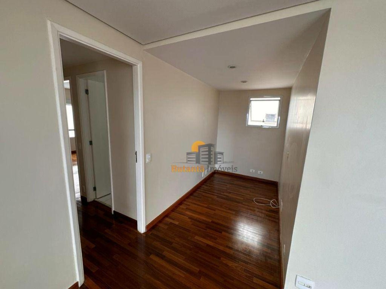 Apartamentos para alugar na Rua Santa Rosa Júnior em São Paulo