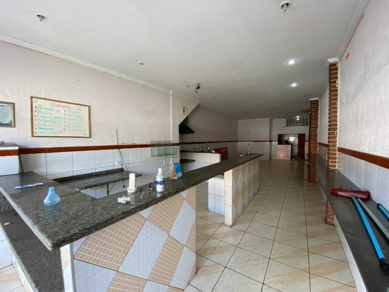 Comercial com 0 quartos para alugar, 130m² em Avenida São Bernardo do Campo, Vila Luzita, Santo André, SP