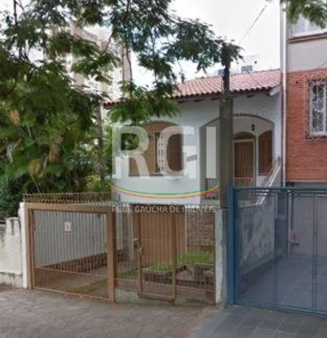 Casa com 3 quartos à venda, 200m² em Santana, Porto Alegre, RS