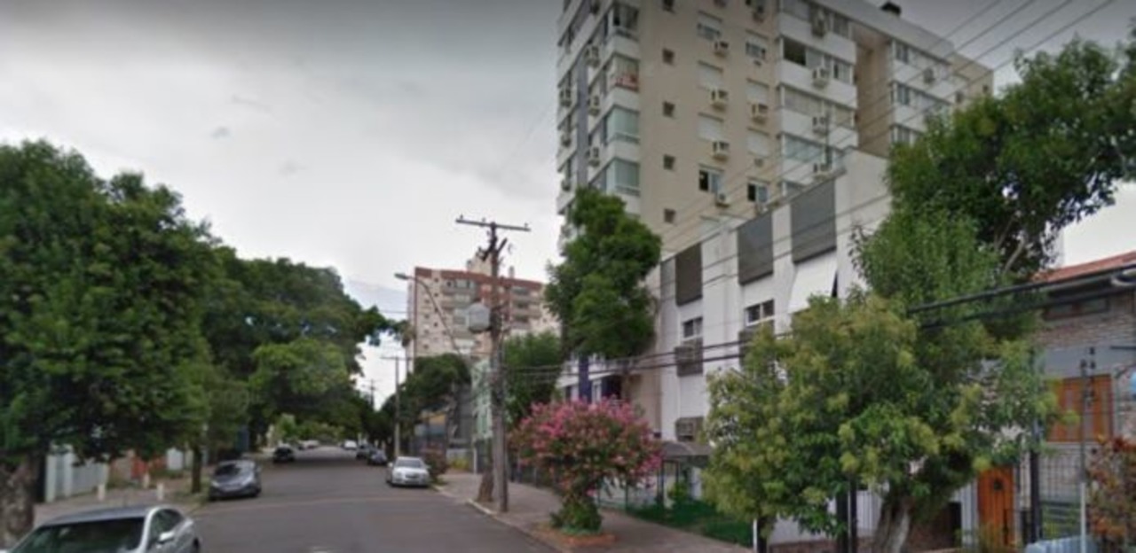 Sobrado com 4 quartos à venda, 200m² em São João, Porto Alegre, RS