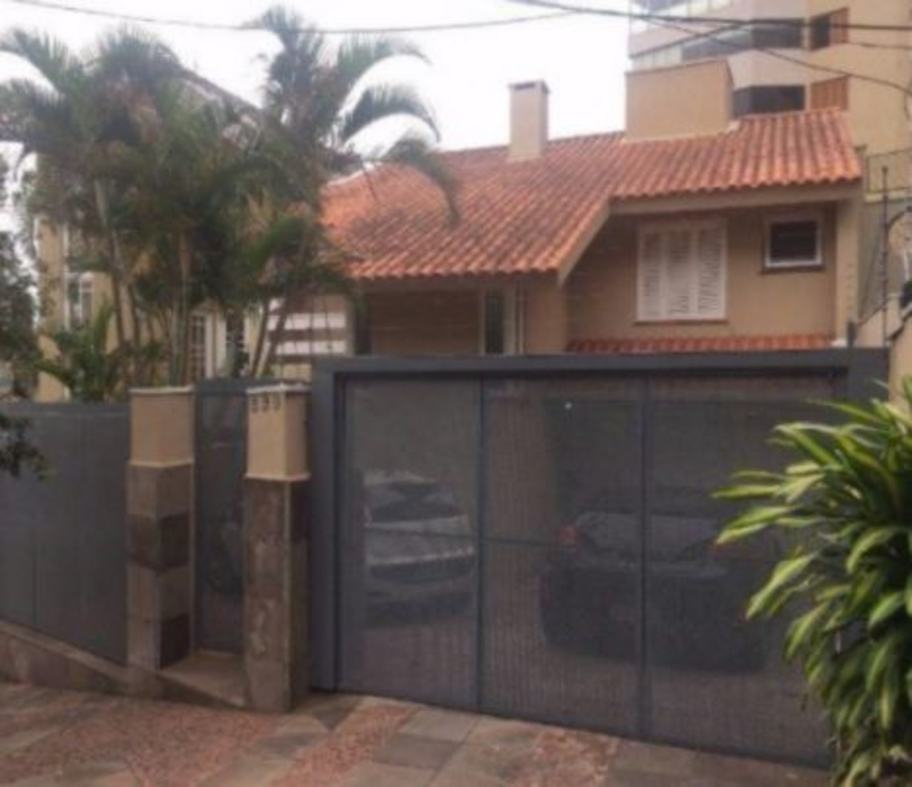 Casa com 4 quartos à venda, 250m² em Menino Deus, Porto Alegre, RS