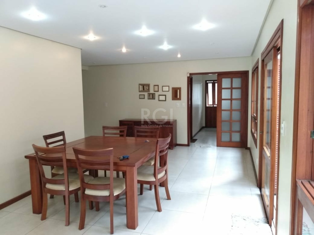 Casa com 4 quartos à venda, 319m² em Rua Dona Adda Mascarenhas de Moraes, Jardim Itu Sabará, Porto Alegre, RS