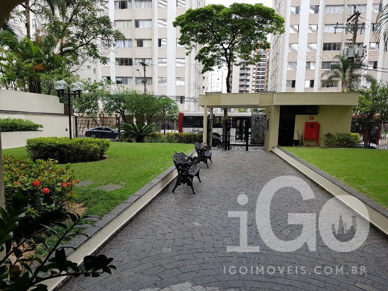 Apartamento com 3 quartos à venda, 210m² em Avenida Rouxinol, Moema, São Paulo, SP