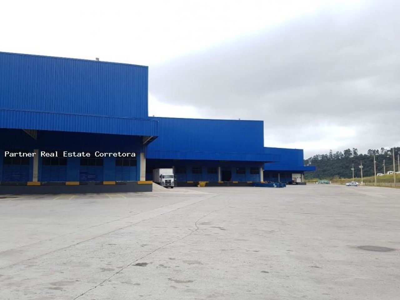Comercial com 0 quartos para alugar, 4400m² em Empresarial Anhanguera, Cajamar, SP