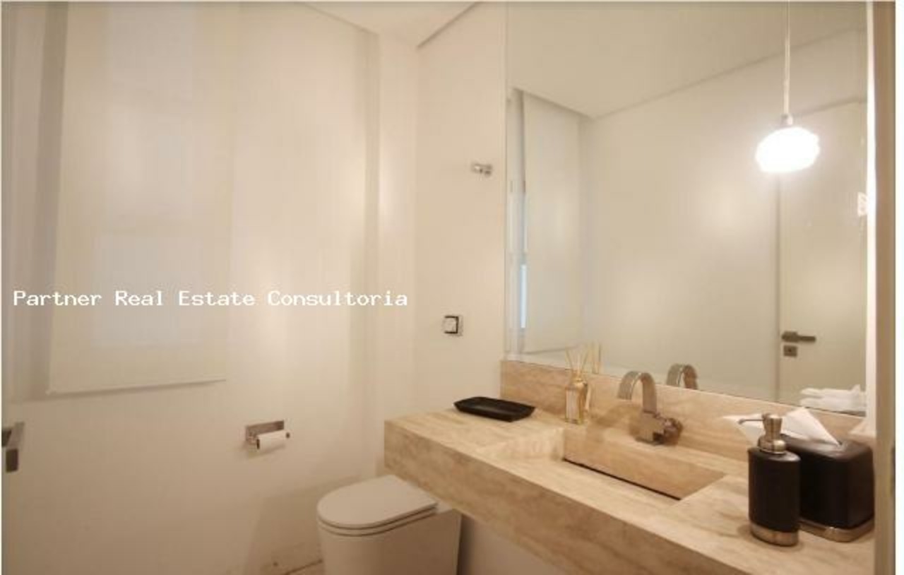 Apartamento com 4 quartos à venda, 330m² em Itaim Bibi, São Paulo, SP