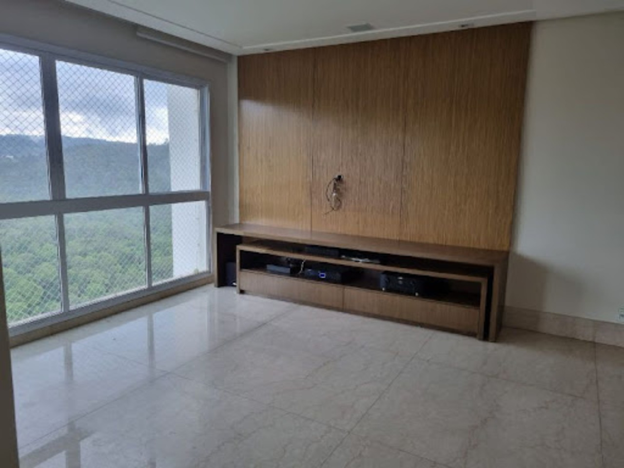 Apartamento com 4 quartos para alugar, 367m² em Avenida Pacífico Sul, Tamboré, Santana de Parnaíba, SP