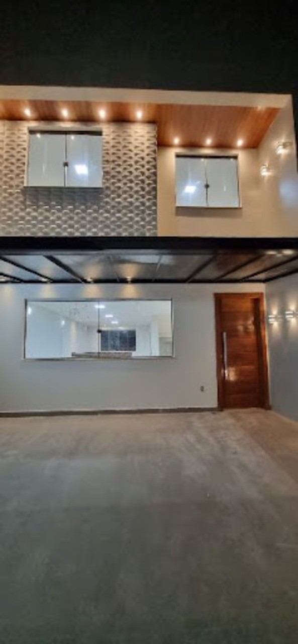 Casa com 3 quartos à venda, 236m² em Ipatinga, MG