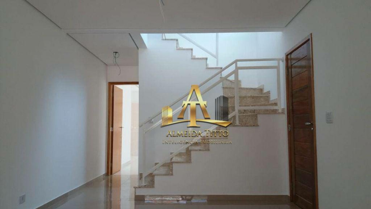 Casa com 3 quartos à venda, 130m² em Vila Menk, Osasco, SP