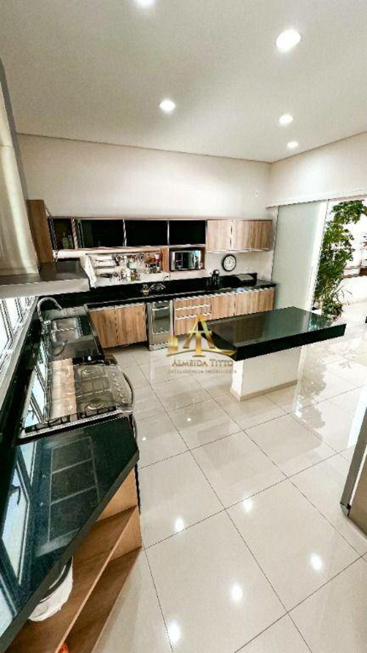 Casa de Condomínio com 6 quartos à venda, 700m² em Jardim Rancho Alegre, Santana de Parnaíba, SP