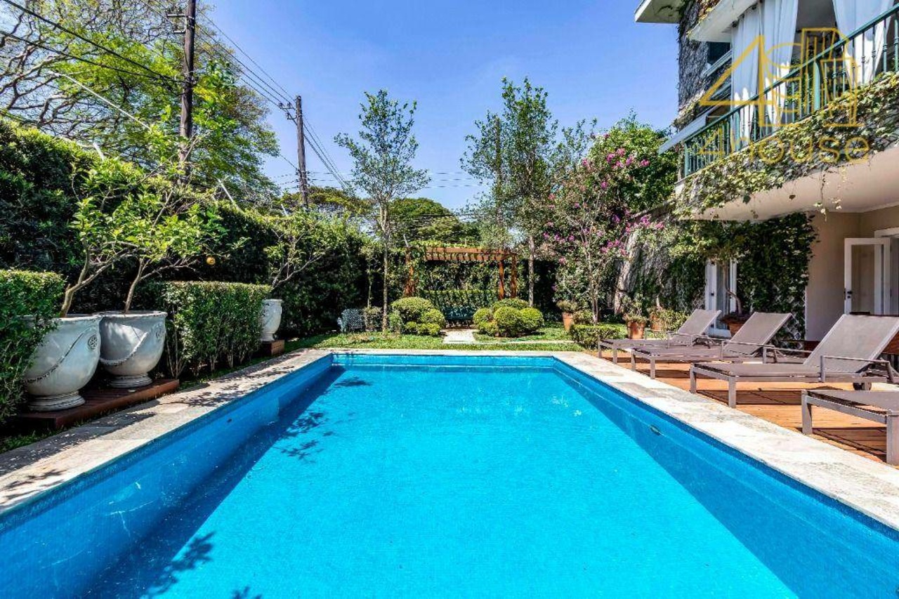 Casa com 4 quartos à venda, 1050m² em Rua Doutor João Neves Neto, Jardim Guedala, São Paulo, SP