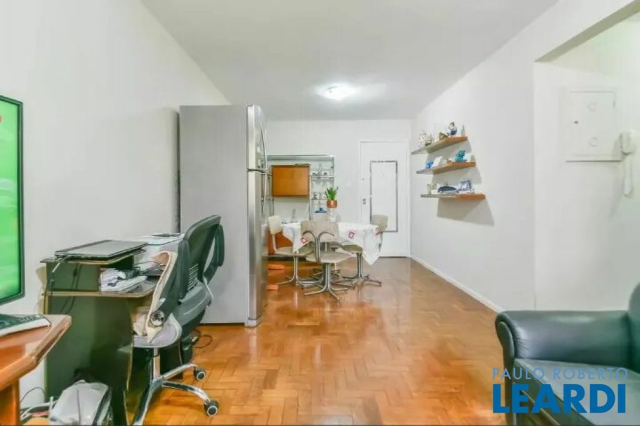 Apartamento com 3 quartos à venda, 100m² em Rua Artur Prado, Bela Vista, São Paulo, SP