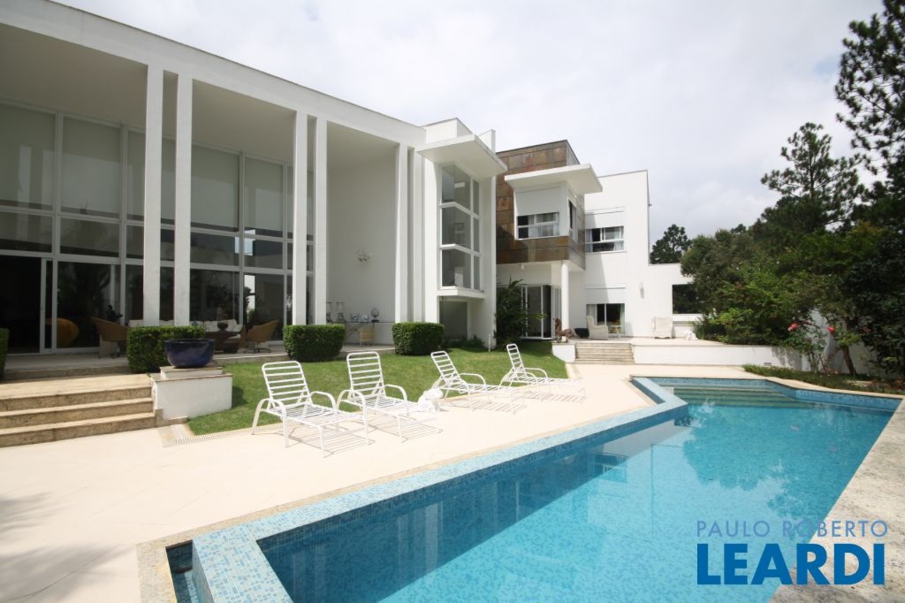 Casa com 5 quartos à venda, 1000m² em Residencial Morada dos Lagos, Barueri, SP
