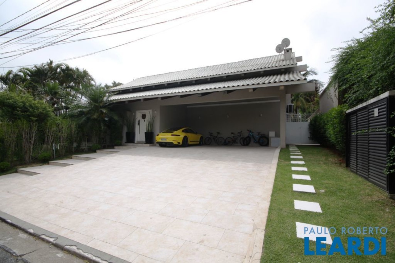 Casa com 4 quartos à venda, 572m² em Residencial Morada dos Lagos, Barueri, SP