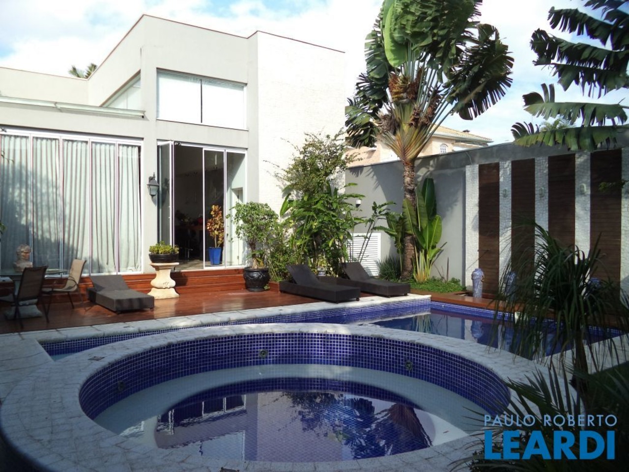 Casa com 5 quartos à venda, 650m² em Alameda Iguape, Alphaville, Santana de Parnaíba, SP