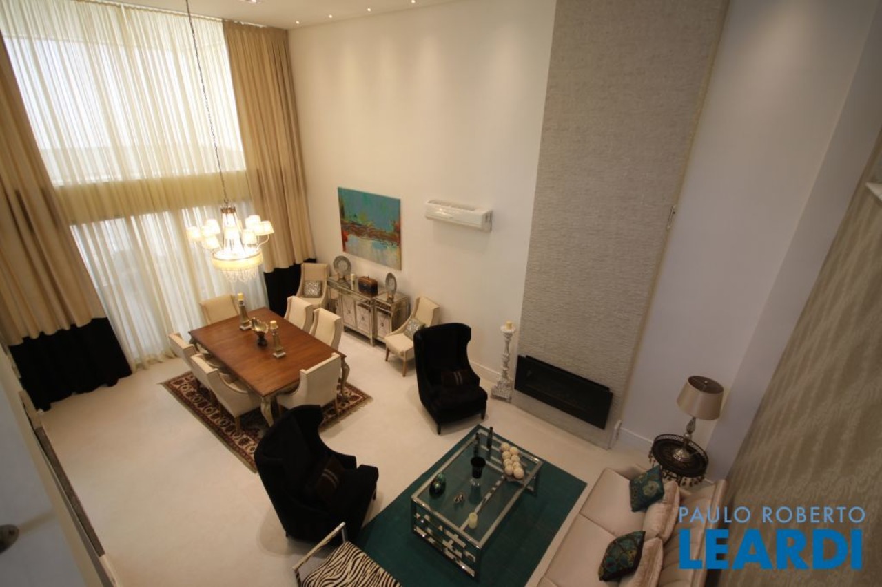 Casa com 4 quartos à venda, 804m² em Alameda dos Lírios, Alphaville, Santana De Parnaiba, SP