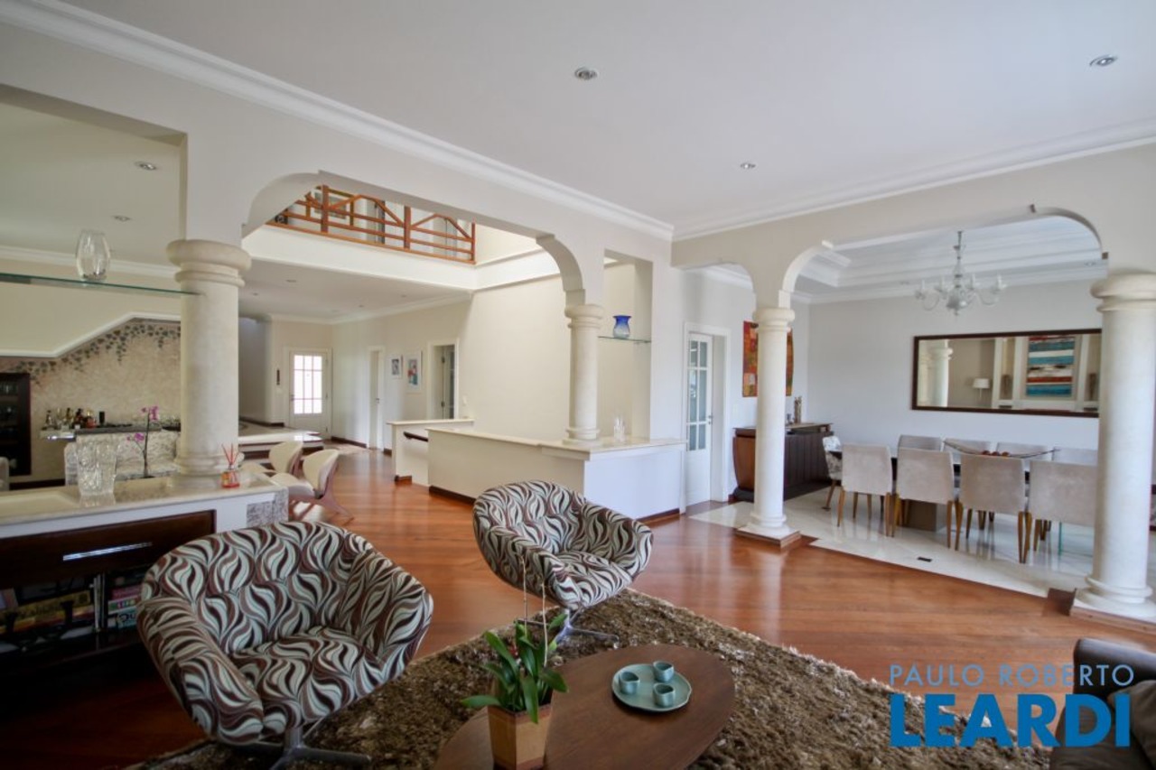 Casa com 4 quartos à venda, 546m² em Alameda Piracicaba, Alphaville, Santana de Parnaíba, SP