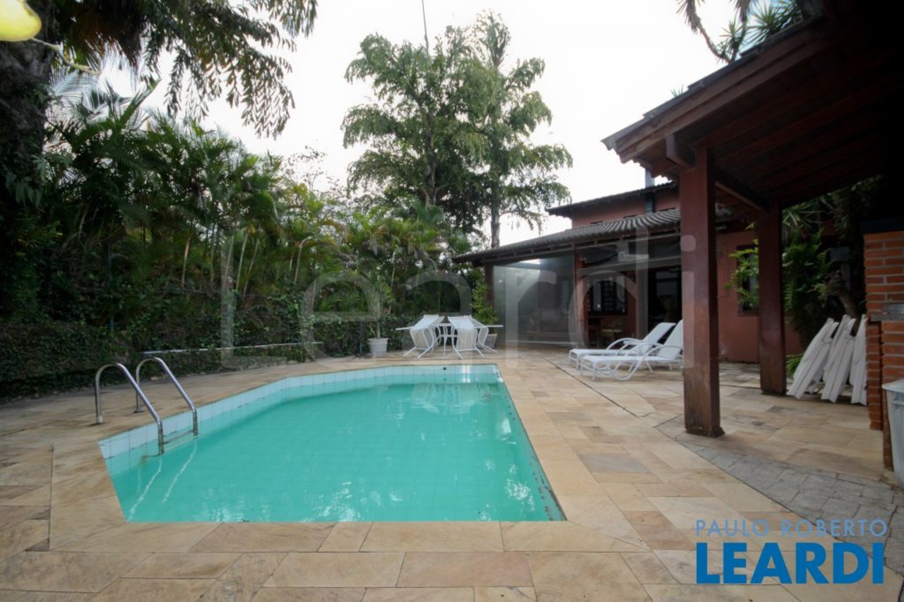 Casa com 5 quartos à venda, 450m² em Alameda das Tulipas, Alphaville, Santana de Parnaíba, SP