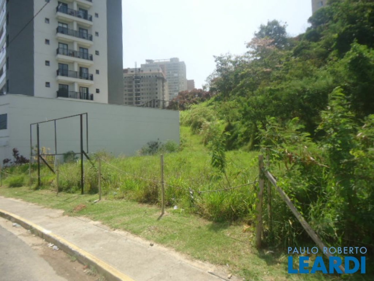 Terreno com 0 quartos à venda, 457m² em São Fernando Residência, Barueri, SP