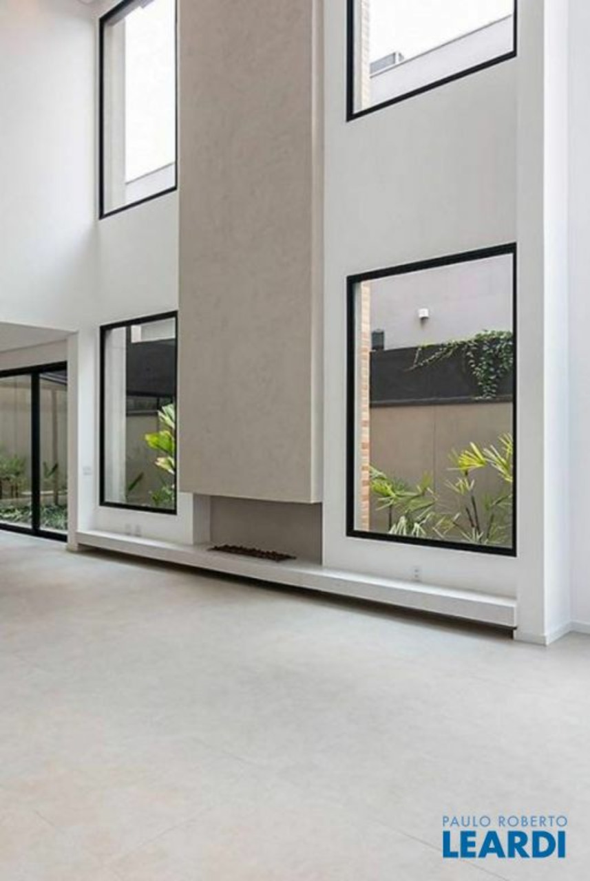 Casa com 4 quartos à venda, 480m² em Colinas da Anhangüera, Santana de Parnaíba, SP