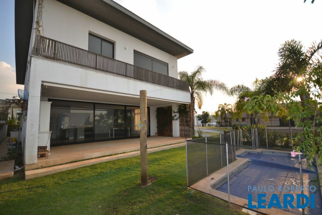 Casa com 3 quartos à venda, 341m² em Alameda Céu Azul, Colinas da Anhangüera, Santana de Parnaíba, SP