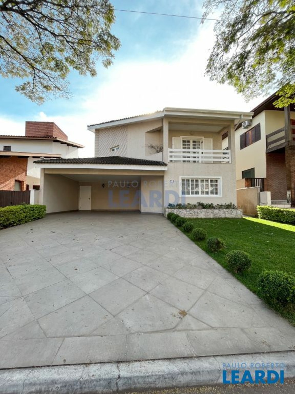 Casa com 4 quartos à venda, 374m² em Alameda Vale do Sol, Alphaville, Santana de Parnaíba, SP