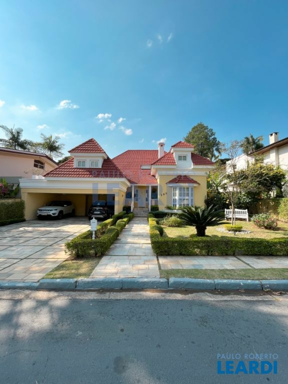Casa com 4 quartos à venda, 500m² em Residencial Morada dos Lagos, Barueri, SP