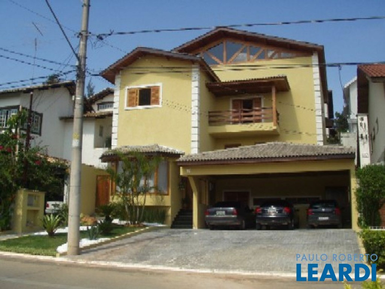 Casa com 4 quartos à venda, 325m² em Chácara Estela, Santana de Parnaíba, SP