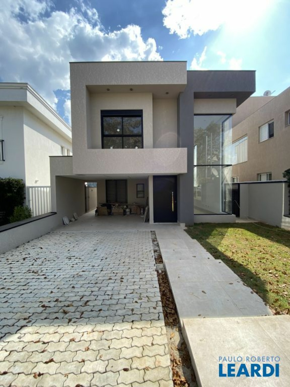 Casa com 3 quartos à venda, 350m² em Rua Arara, Suru, Santana de Parnaíba, SP