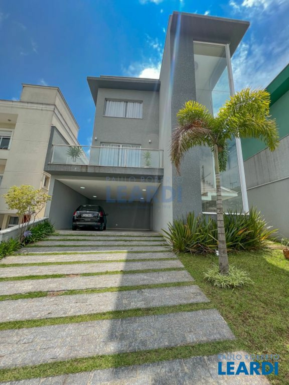 Casa com 3 quartos à venda, 250m² em Rua Caminheiro, Suru, Santana de Parnaíba, SP