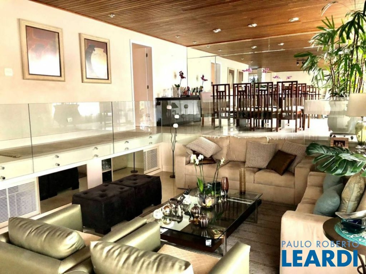 Casa com 4 quartos à venda, 330m² em Morada dos Lagos, Barueri, SP