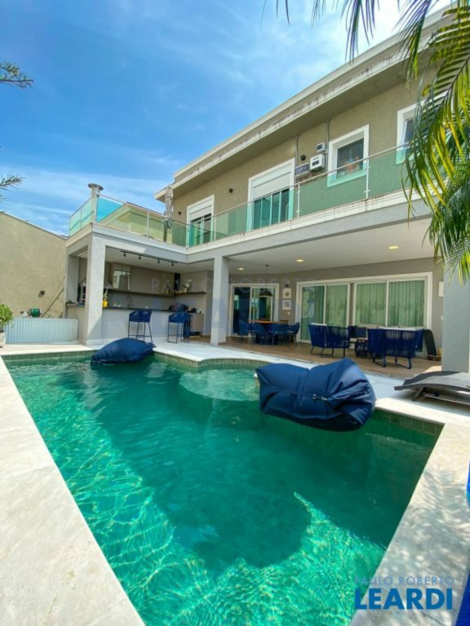 Casa com 4 quartos à venda, 456m² em Santana de Parnaíba, SP