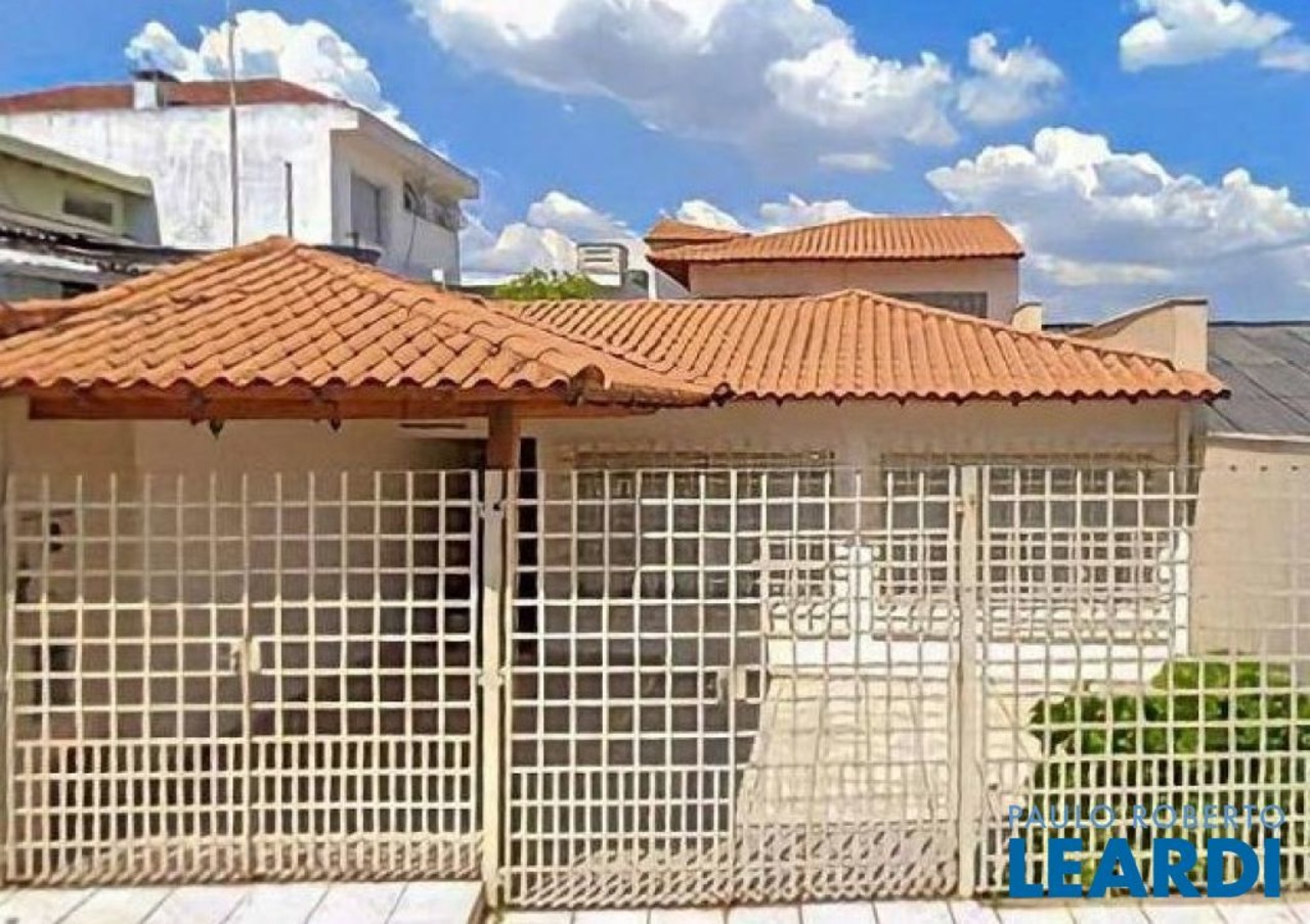 Casa com 3 quartos à venda, 200m² em Rua Manuel Bolto, Alto da Lapa, São Paulo, SP