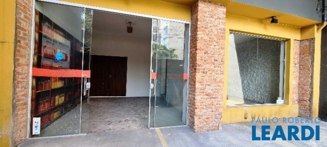 Sobrado com 3 quartos à venda, 250m² em Rua Vespasiano, Vila Romana, São Paulo, SP