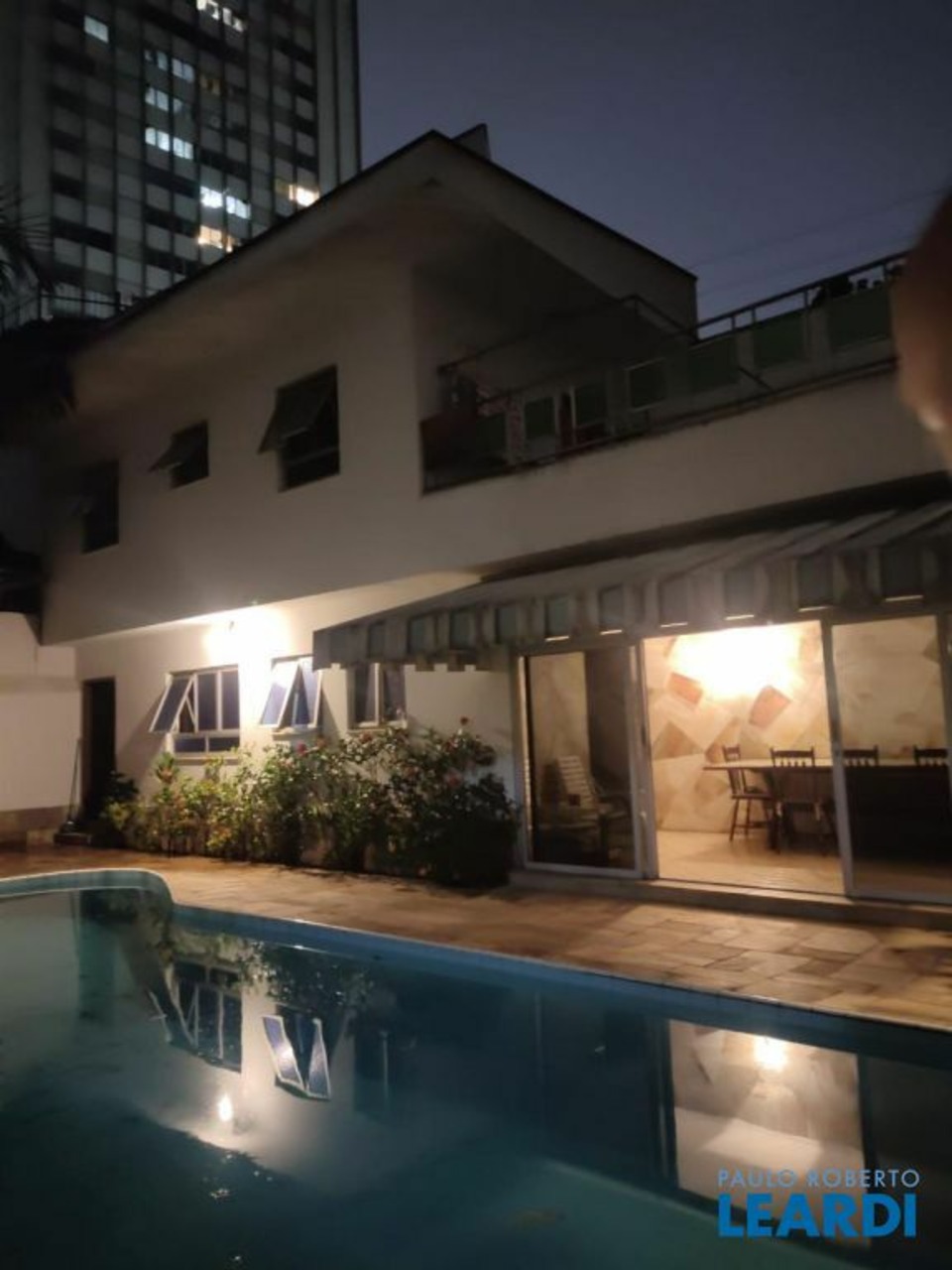 Sobrado com 6 quartos à venda, 426m² em Alto de Pinheiros, São Paulo, SP
