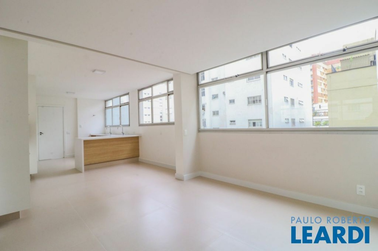 Apartamento com 4 quartos à venda, 260m² em Rua Rio de Janeiro, Higienópolis, São Paulo, SP