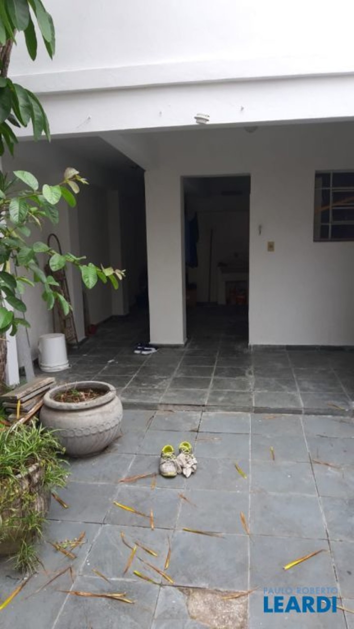 Sobrado com 3 quartos à venda, 130m² em Rua Payaguás, Campo Belo, São Paulo, SP