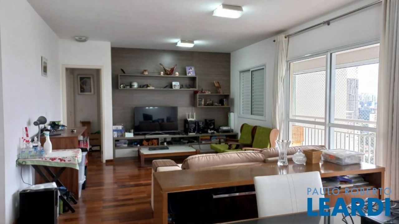 Apartamento com 3 quartos à venda, 148m² em Rua Estuário, Alto da Boa Vista, São Paulo, SP