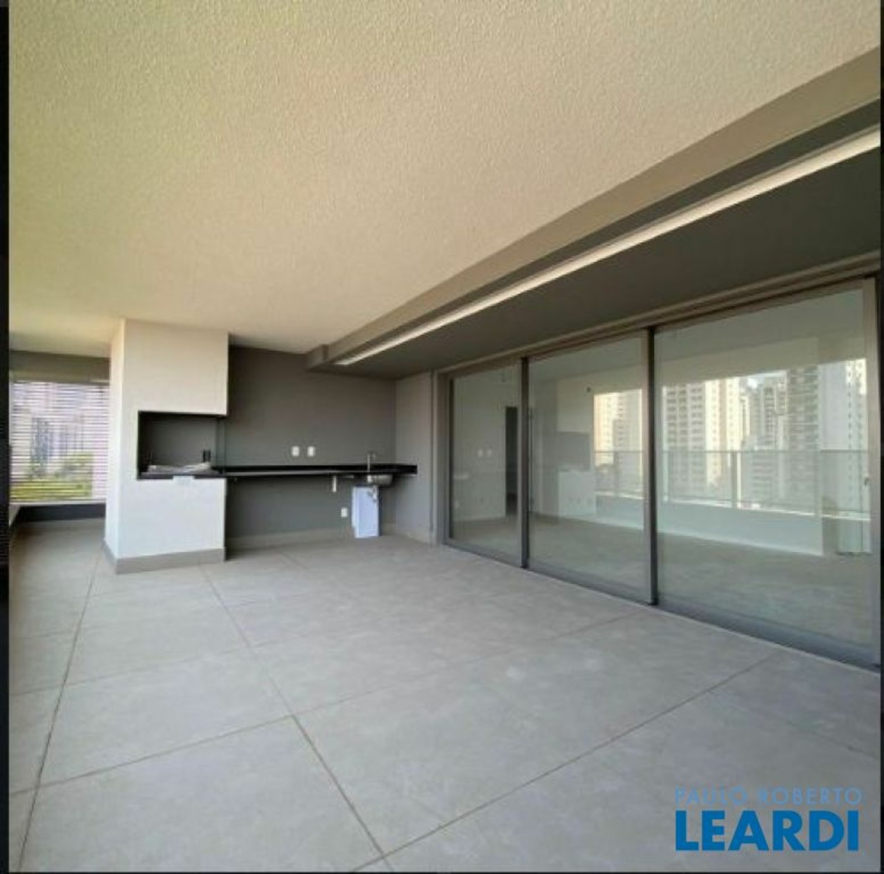 Apartamento com 3 quartos à venda, 158m² em Rua Professor Miguel Maurício da Rocha, Brooklin Paulista, São Paulo, SP