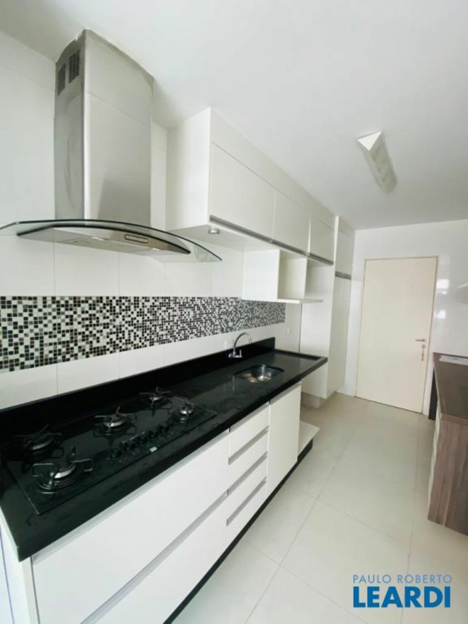 Apartamento com 2 quartos à venda, 74m² em Rua Paracuê, Sumaré, São Paulo, SP