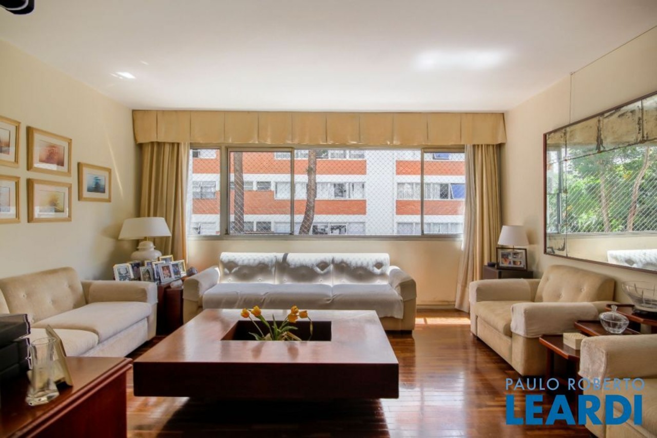 Apartamento com 4 quartos à venda, 140m² em Rua Monte Alegre, Perdizes, São Paulo, SP