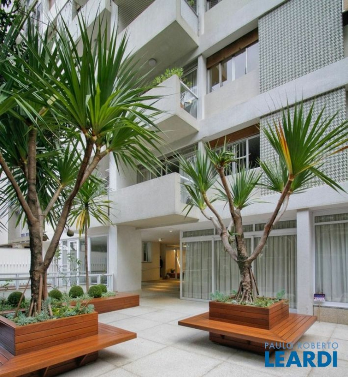 Apartamento com 3 quartos à venda, 197m² em Jardim Amália, São Paulo, SP