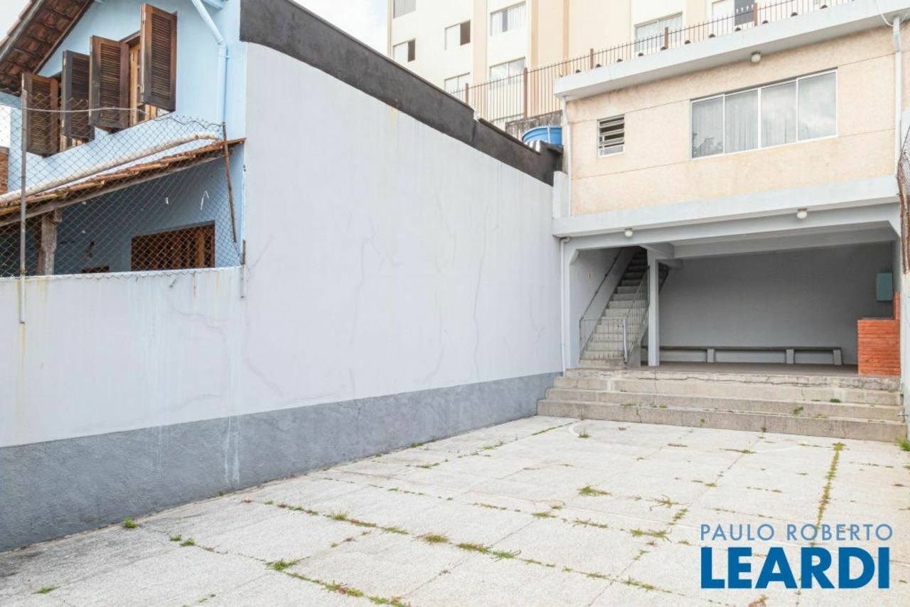 Sobrado com 4 quartos à venda, 250m² em Rua Doutor Miranda de Azevedo, Vila Pompéia, São Paulo, SP